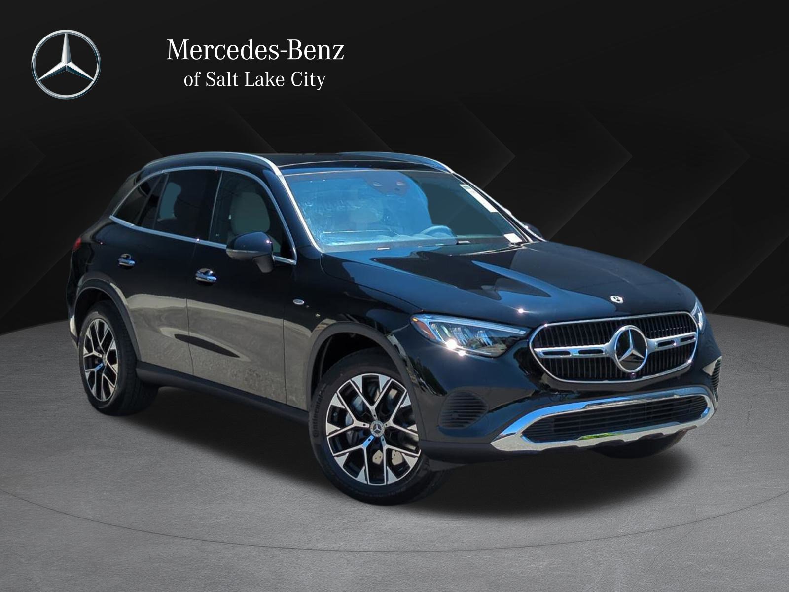 2025 Mercedes-Benz GLC Base's photo