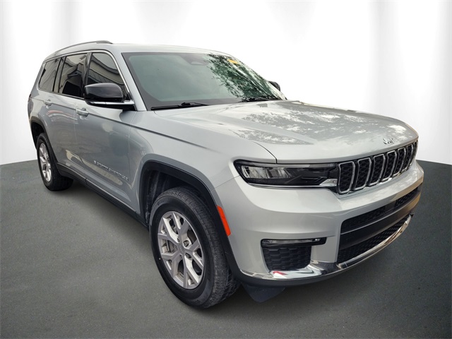2022 Jeep Grand Cherokee L Limited's photo