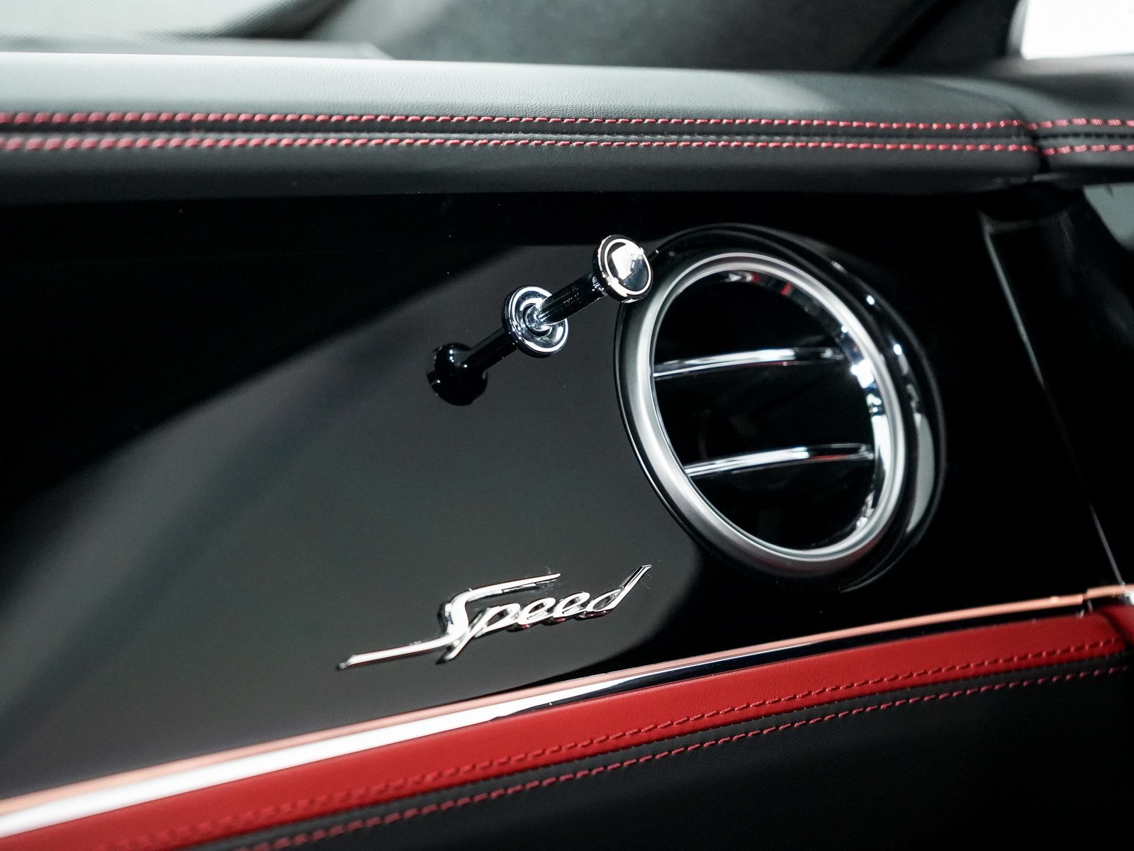 2025 Bentley Flying Spur Speed photo 38
