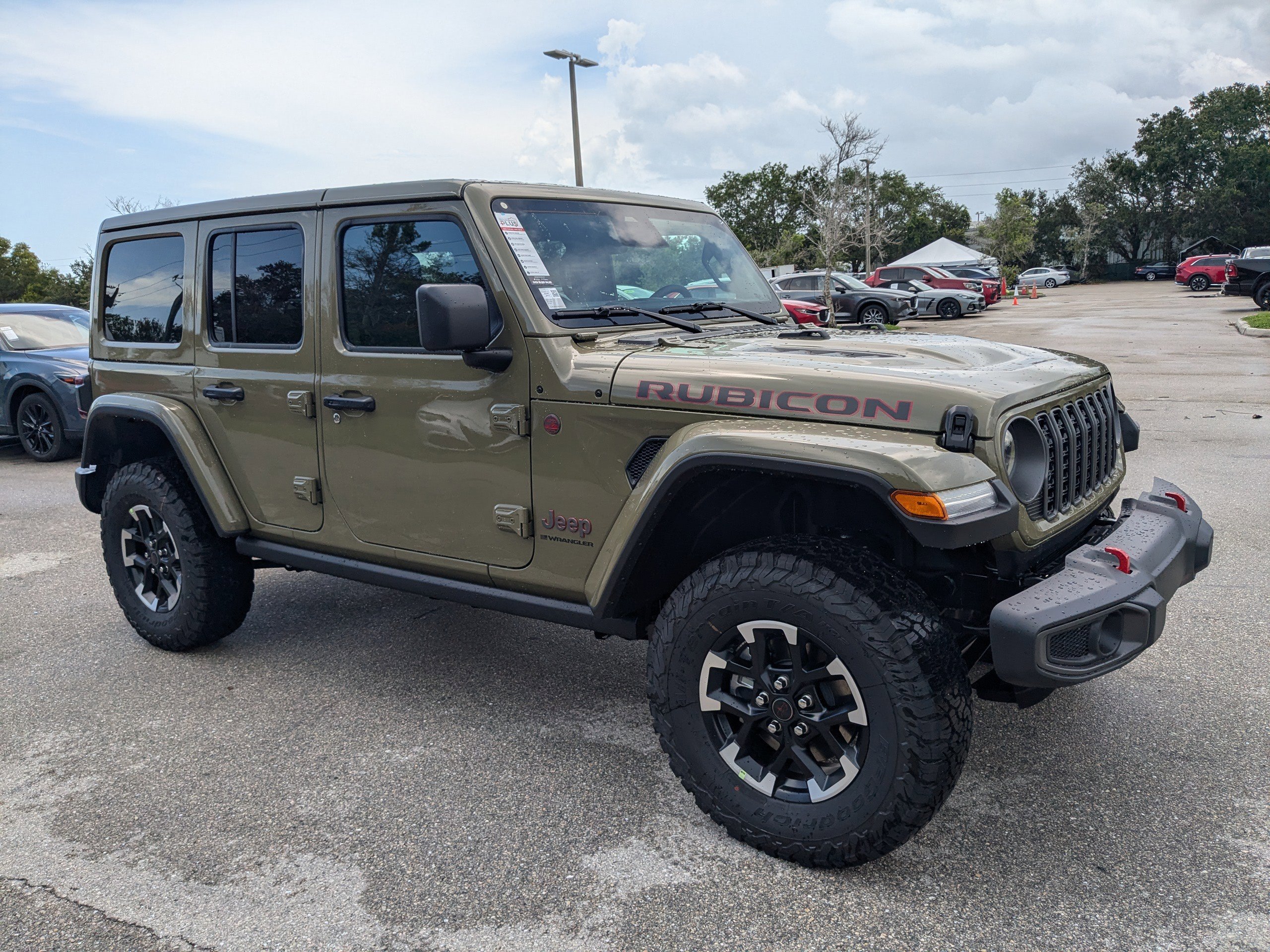 2025 Jeep Wrangler Rubicon photo 2
