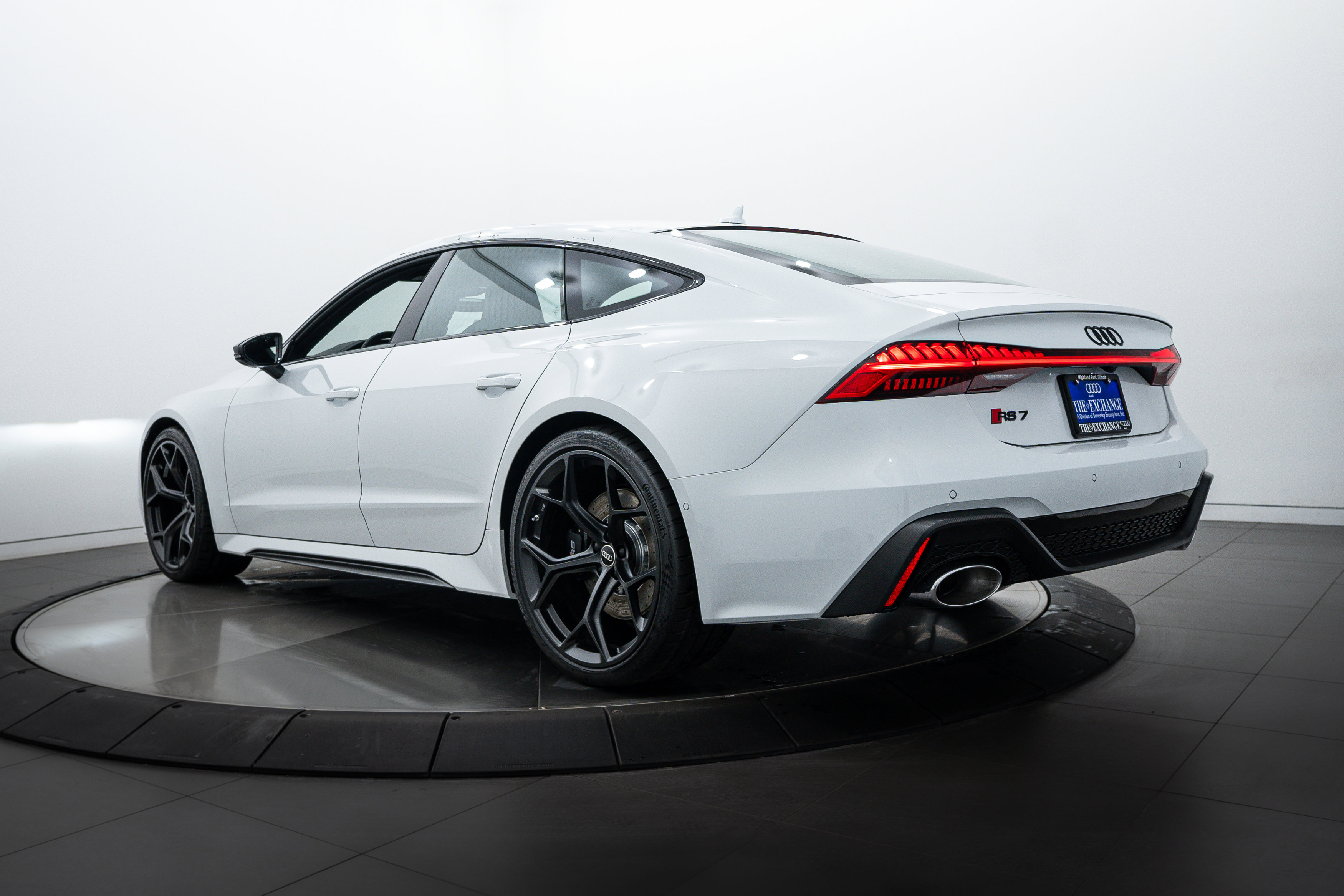 2025 Audi RS 7 Performance Base photo 5