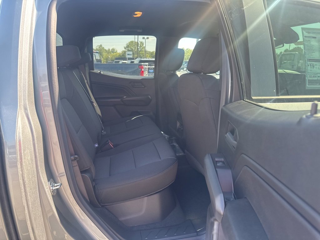 2026 Chevrolet Colorado Trail Boss photo 10