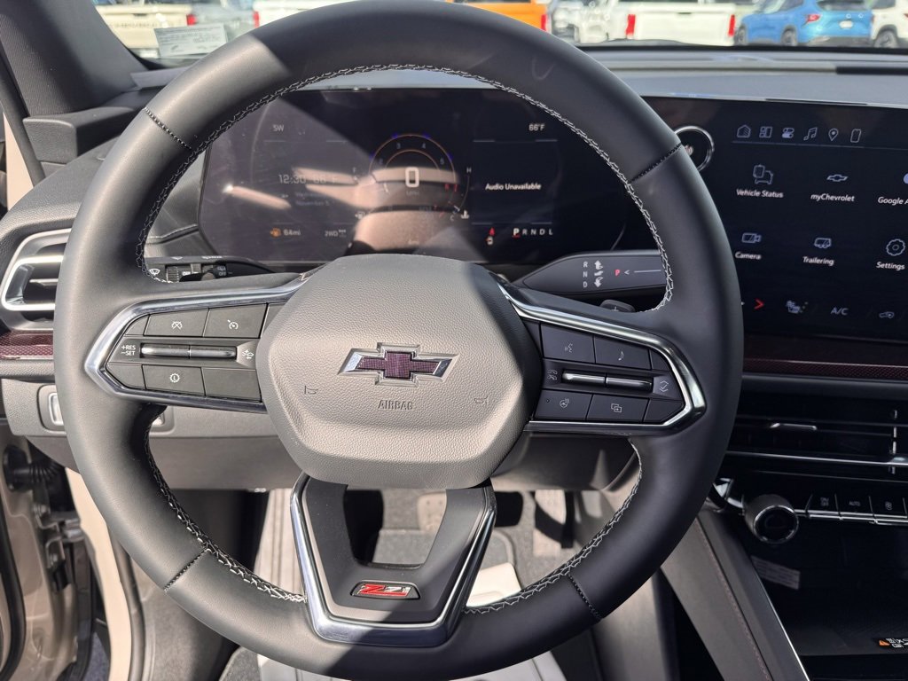 2026 Chevrolet Traverse Z71 photo 2