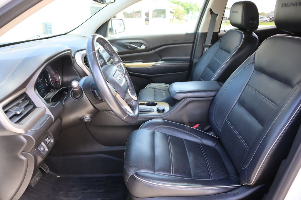 2019 Gmc Acadia Denali photo 19