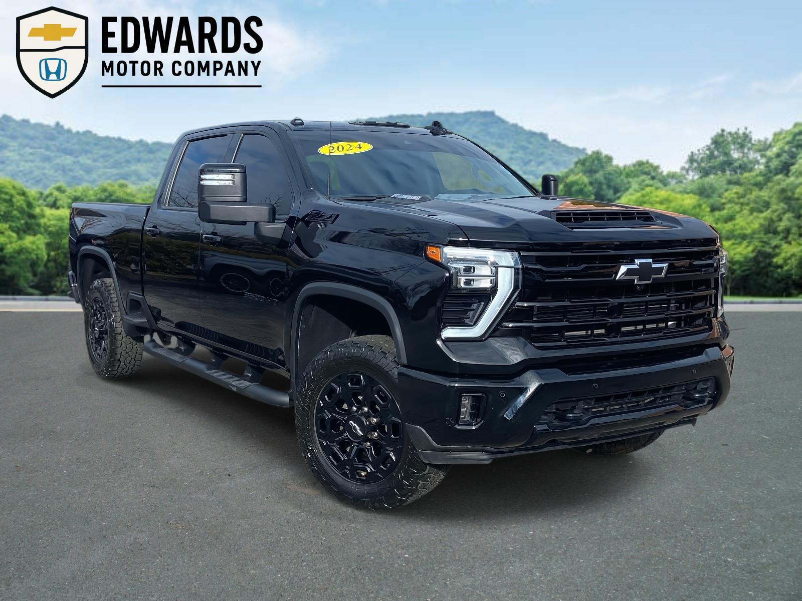 2024 Chevrolet Silverado 3500HD LTZ's photo