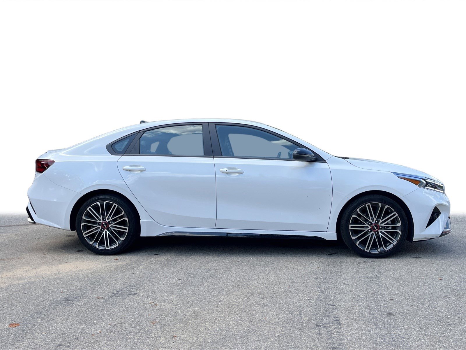 2023 Kia Forte GT photo 9