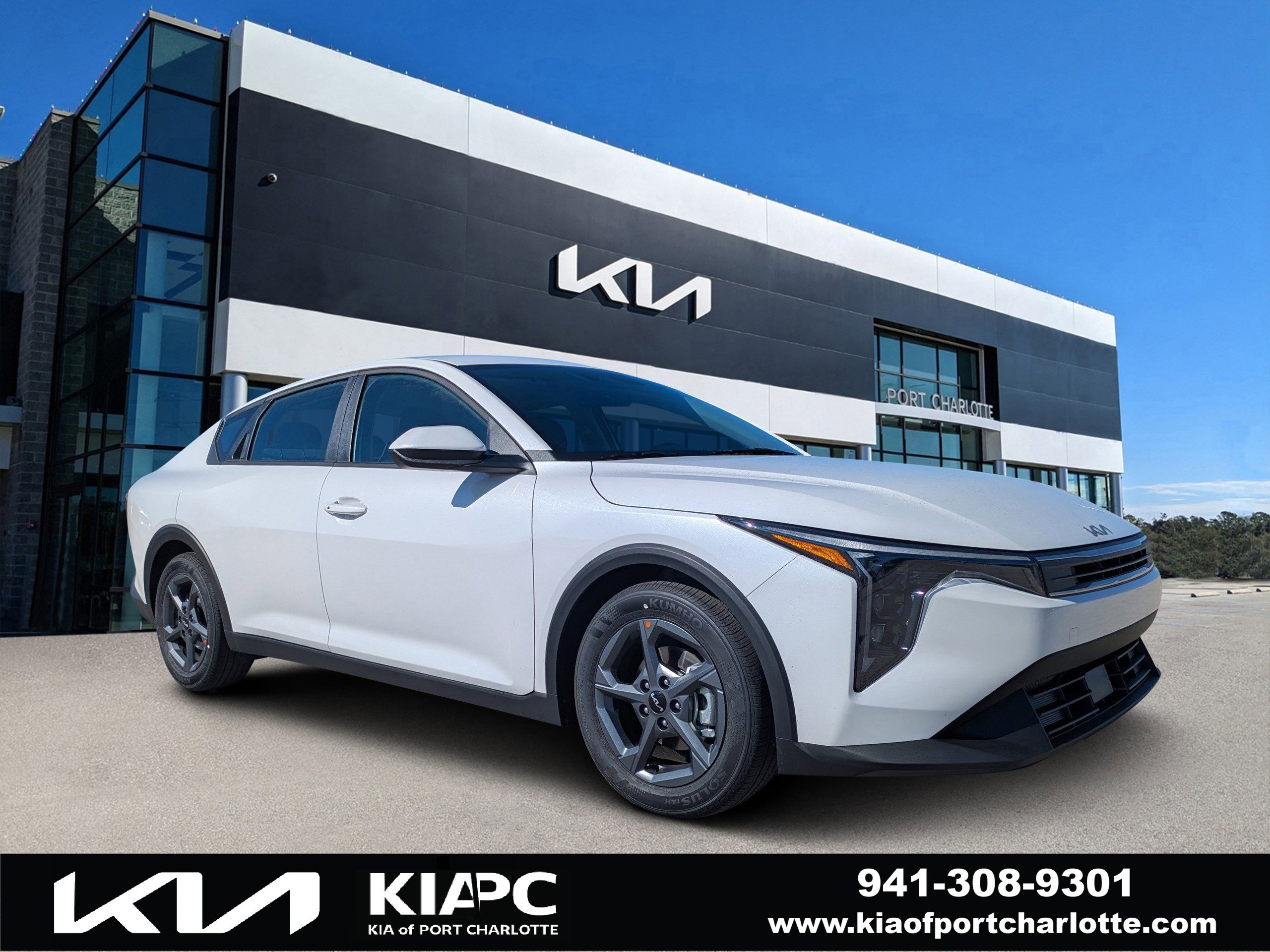 2025 Kia K4 LXS's photo