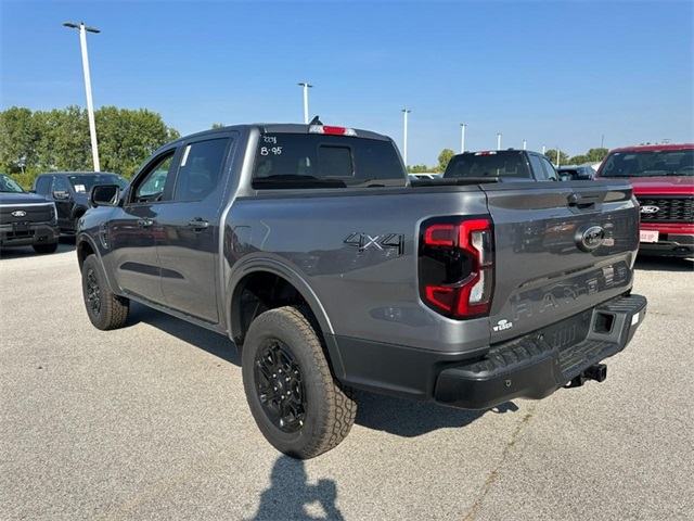 2025 Ford Ranger Lariat photo 3