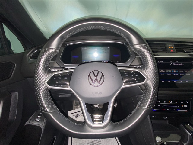 2022 Volkswagen Tiguan SE R-Line Black photo 14