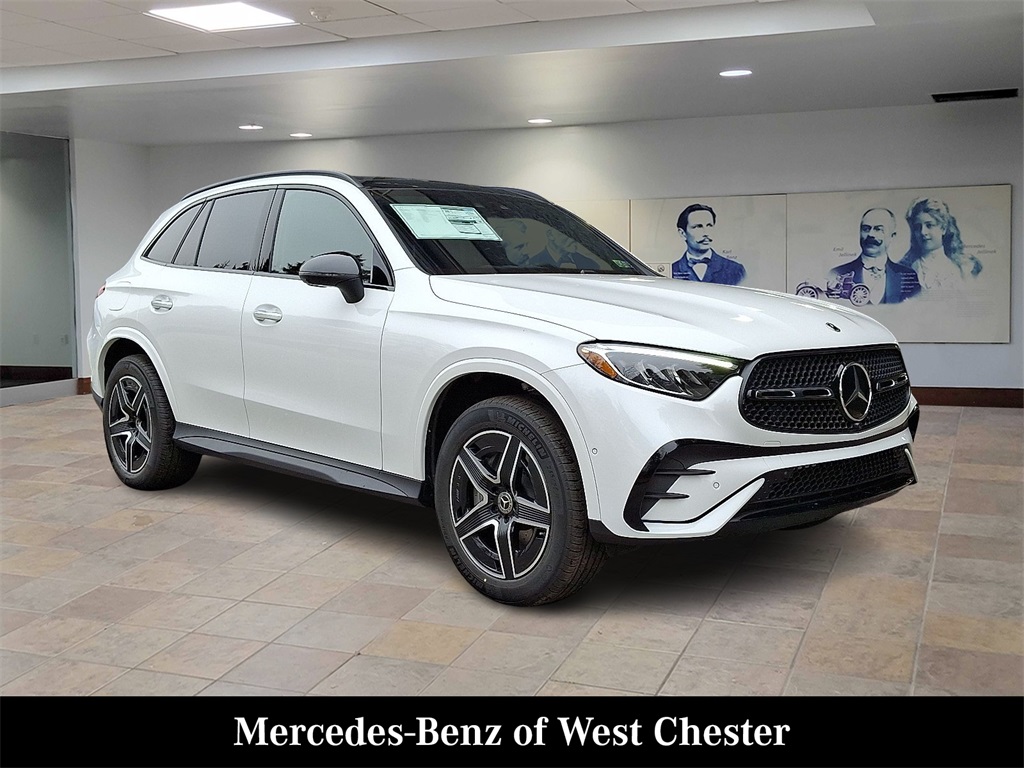 2026 Mercedes-Benz GLC Base's photo