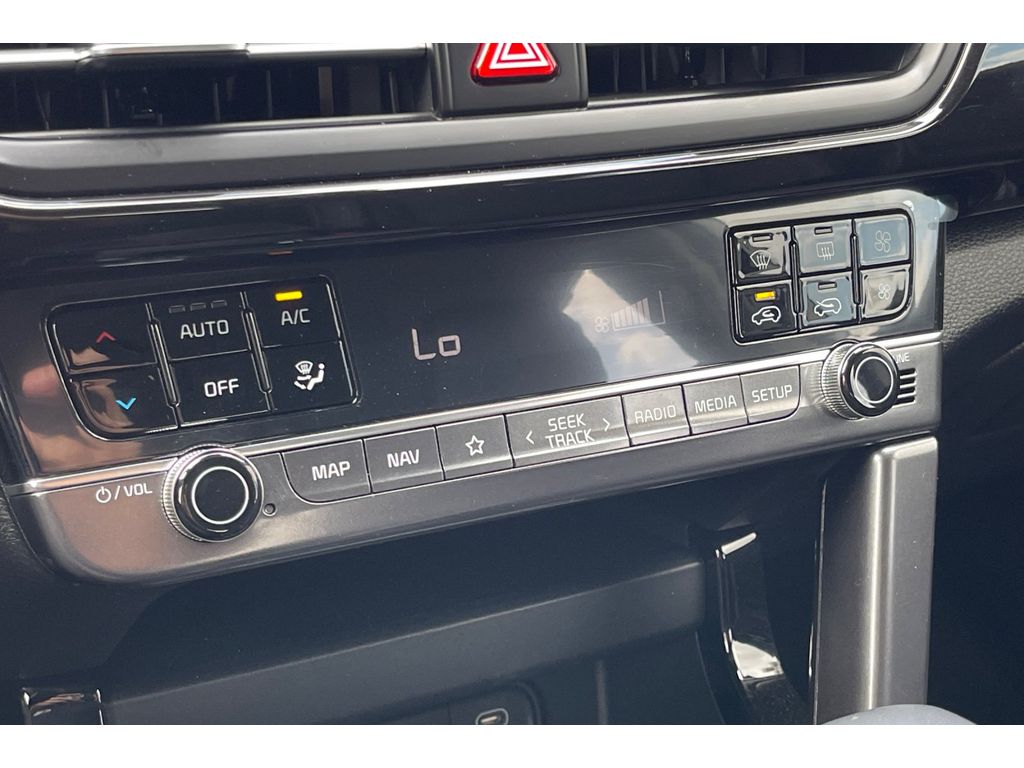2025 Kia Seltos S photo 23
