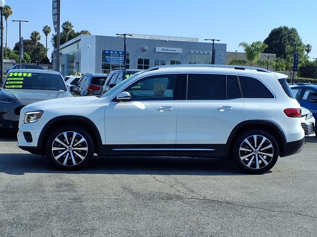 2021 Mercedes Benz GLB 250 photo 2