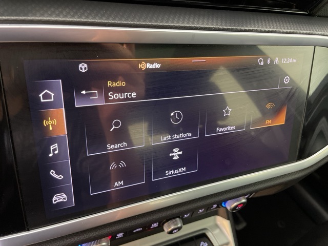 2024 Audi Q3 S line Premium photo 23