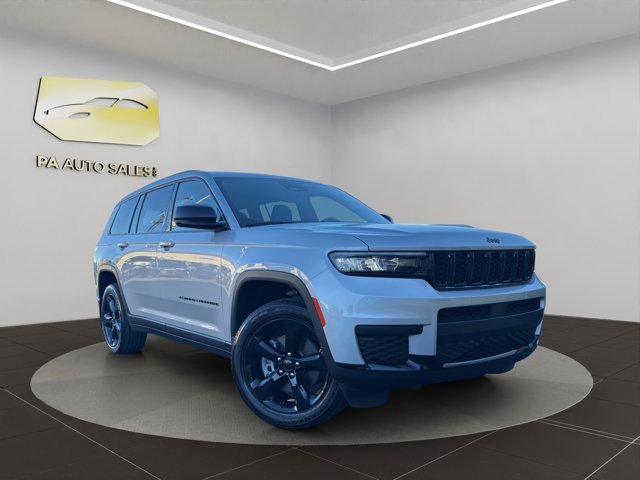 2023 Jeep Grand Cherokee L Altitude's photo
