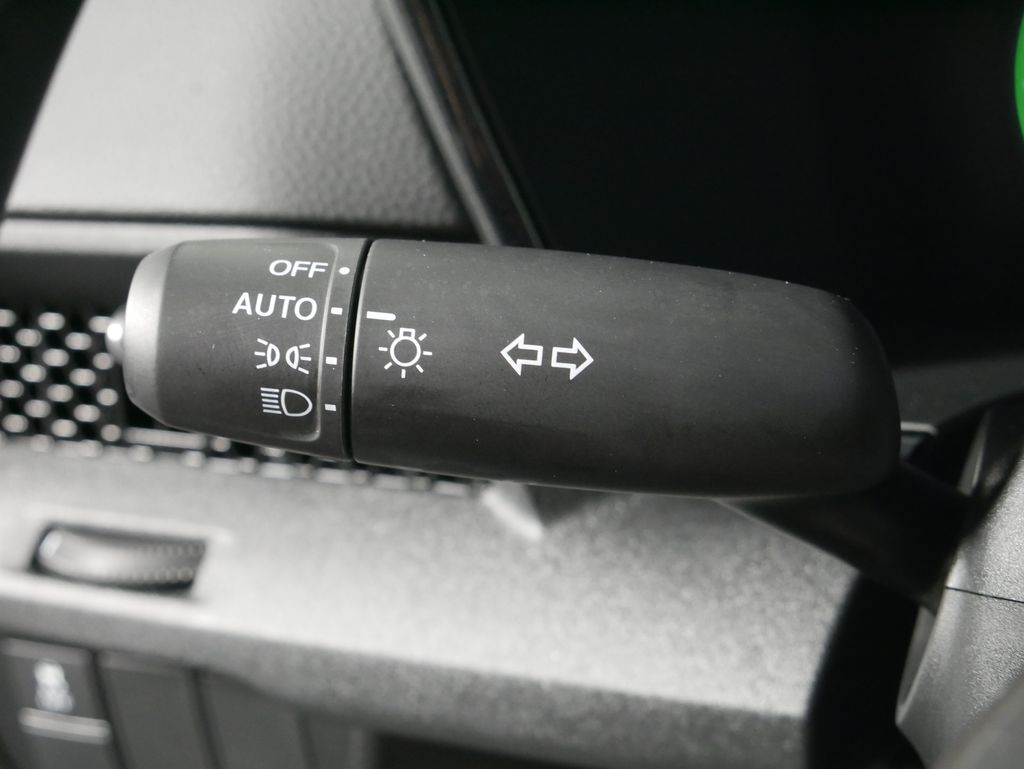 2025 Honda CR-V Hybrid Sport photo 19