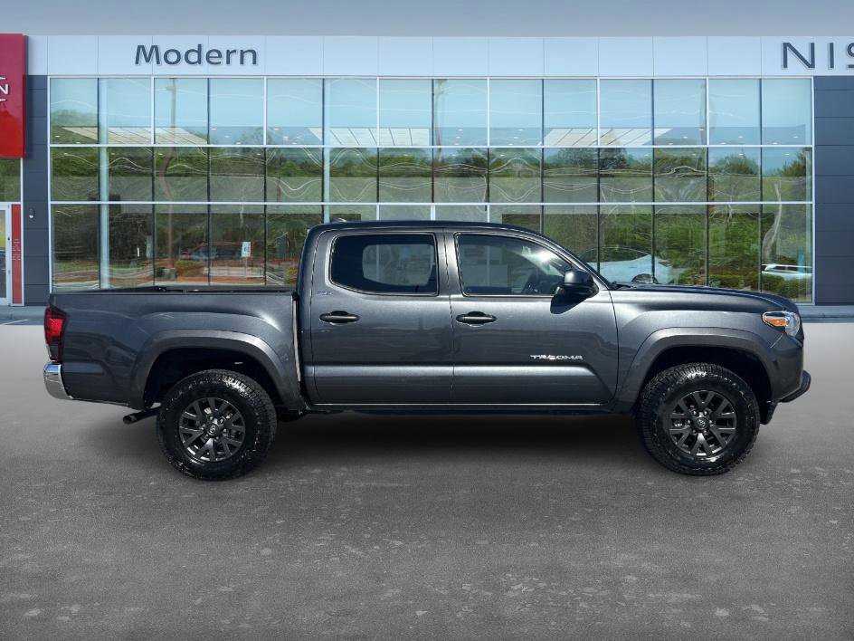 2021 Toyota Tacoma SR5 photo 4