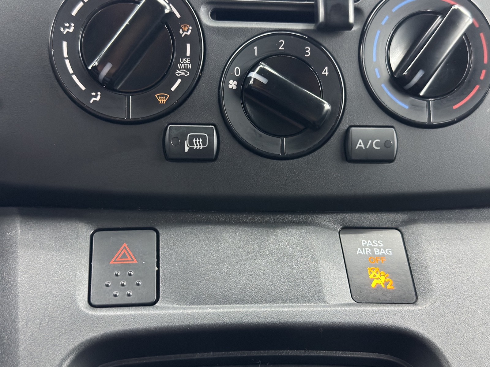 2020 Nissan NV200 SV photo 29