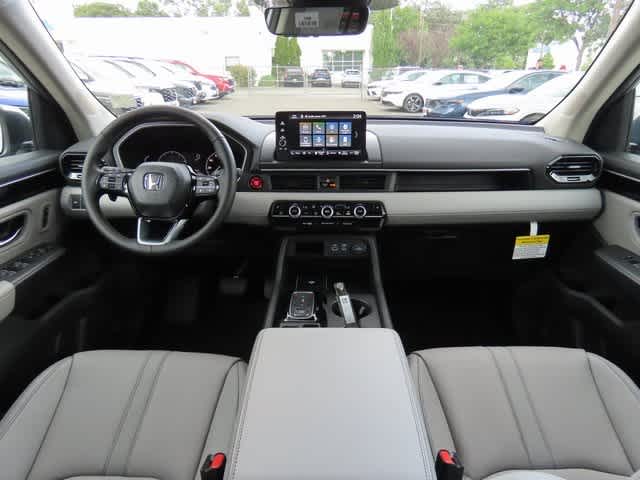 2025 Honda Pilot EX-L photo 13