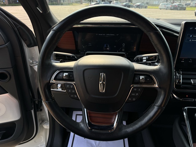 2024 Lincoln Navigator L Reserve photo 19