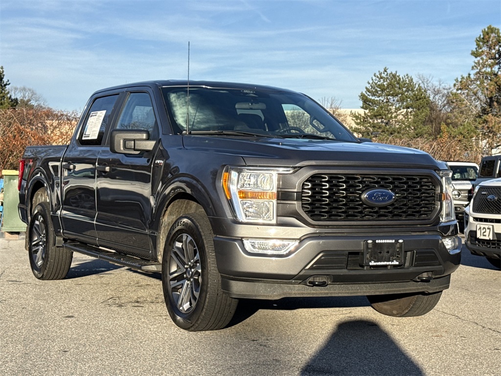 2022 Ford F-150 XL's photo
