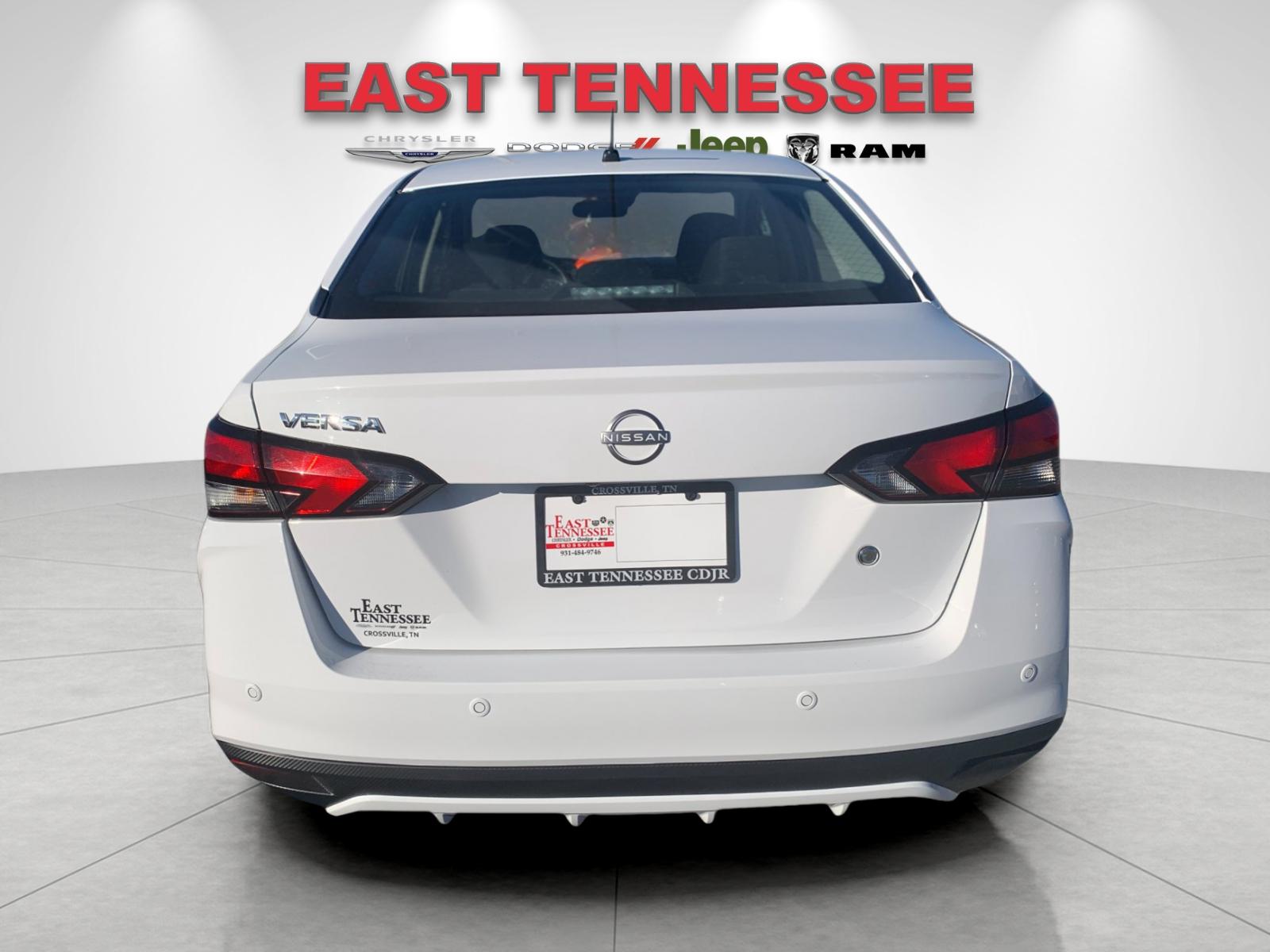 2025 Nissan Versa 1.6 S photo 4