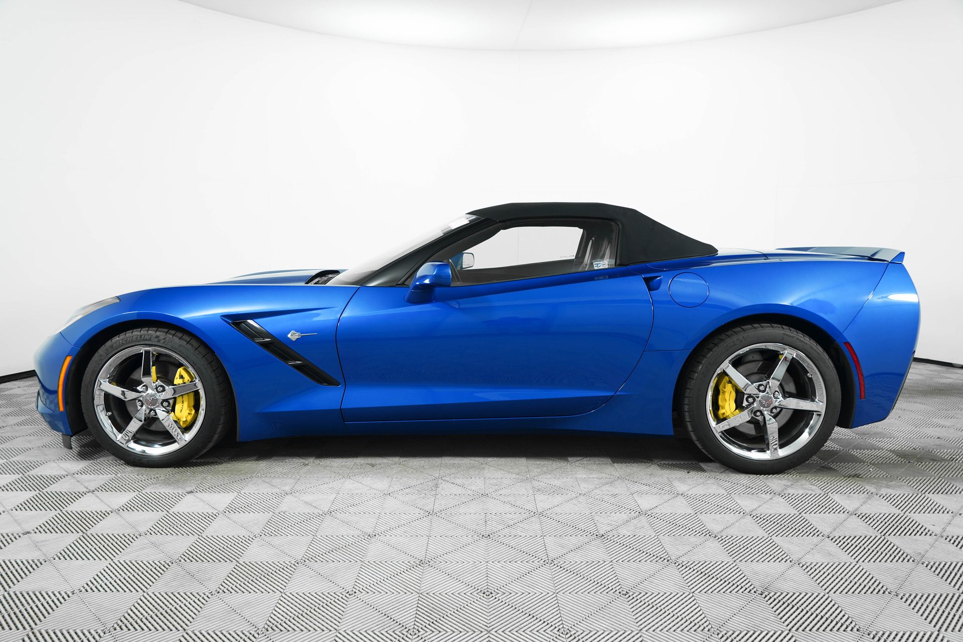 2014 Chevrolet Corvette Stingray Base 3LT photo 5