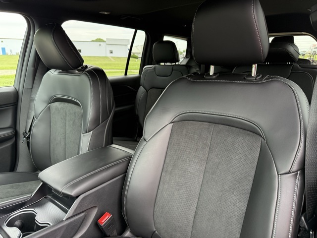 2025 Jeep Grand Cherokee Altitude X photo 21