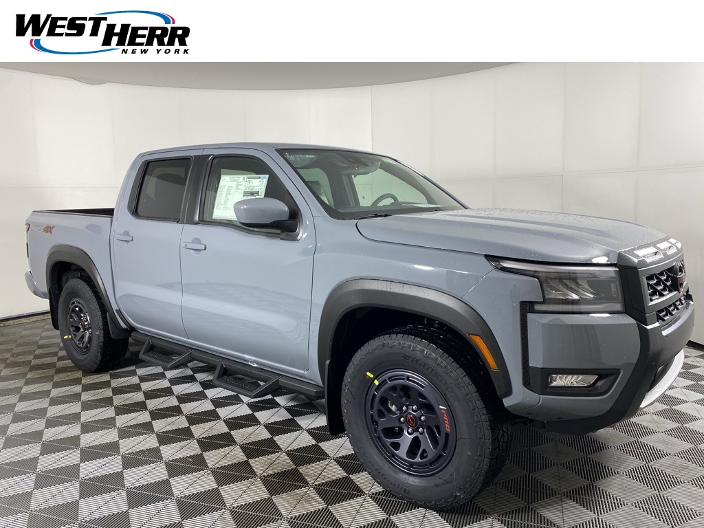 2026 Nissan Frontier PRO-4X's photo