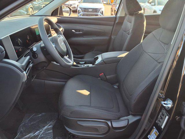 2026 Hyundai Tucson SE photo 3