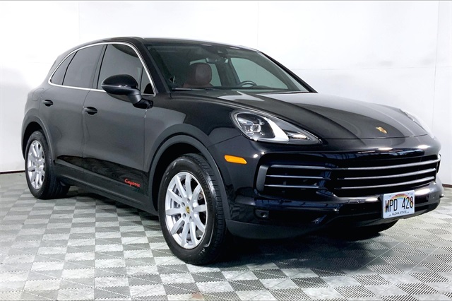 2022 Porsche Cayenne Platinum Edition photo 6