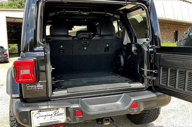 2024 Jeep Wrangler Rubicon X photo 29