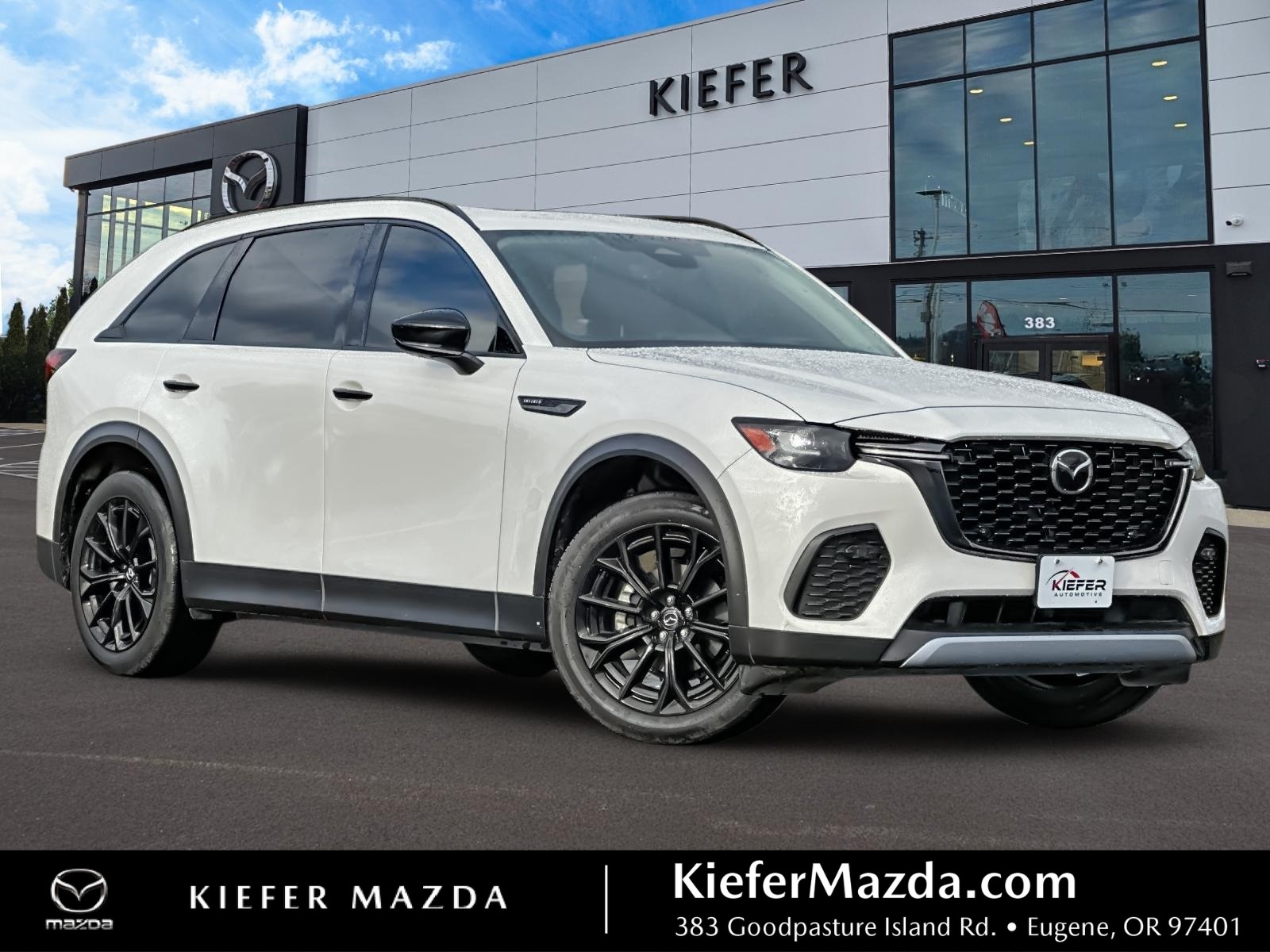 2025 Mazda CX-70 Premium Package's photo