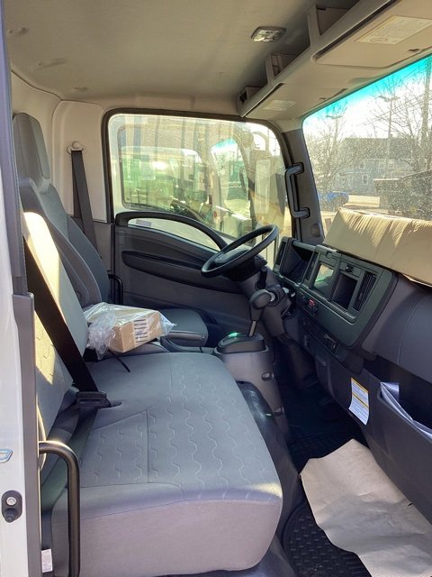 2025 Chevrolet Silverado 4500HD photo 7