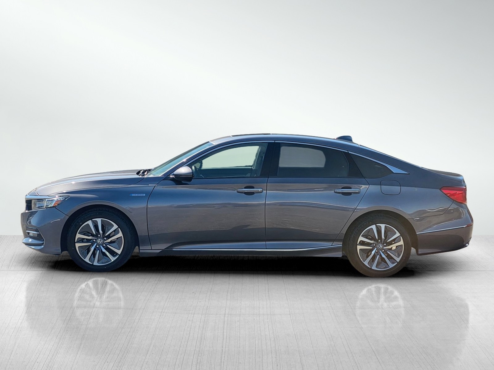 2019 Honda Accord Hybrid Touring photo 4