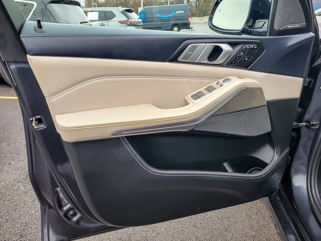 2019 BMW X7 - Image 19