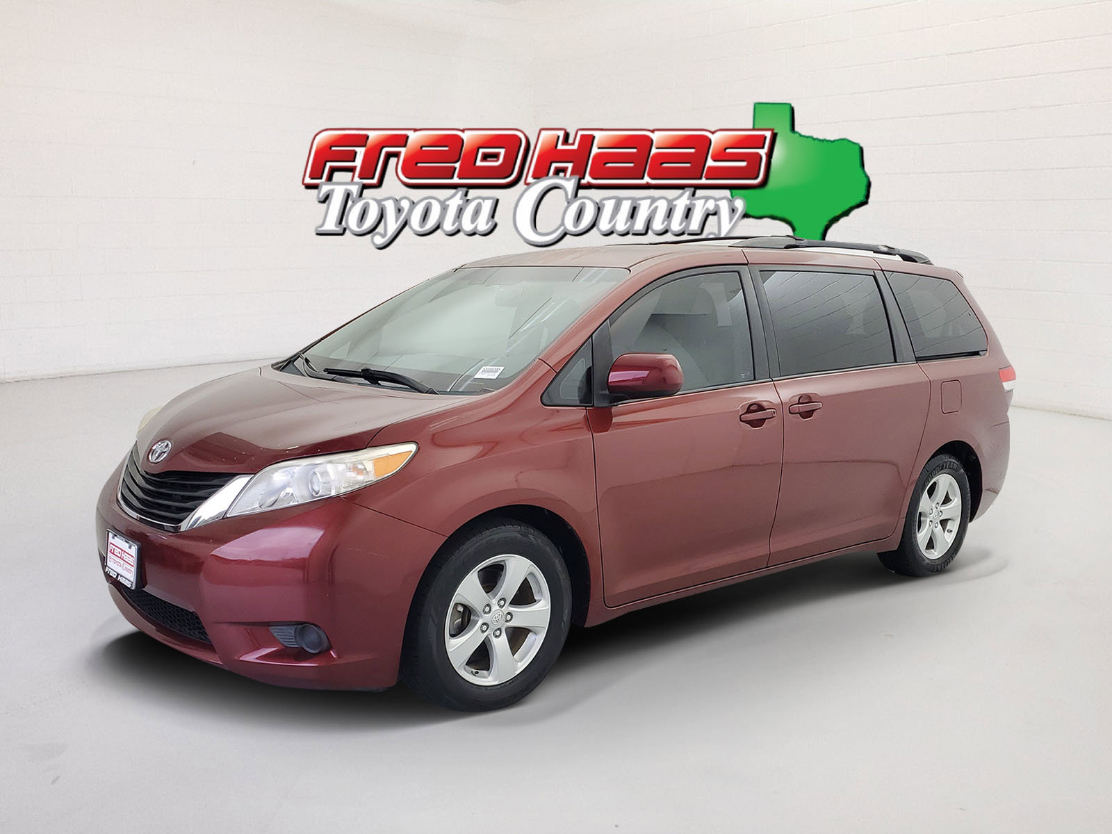 2013 Toyota Sienna LE