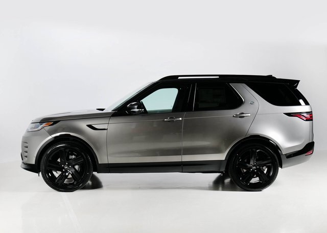 2024 Land Rover Discovery SE photo 5