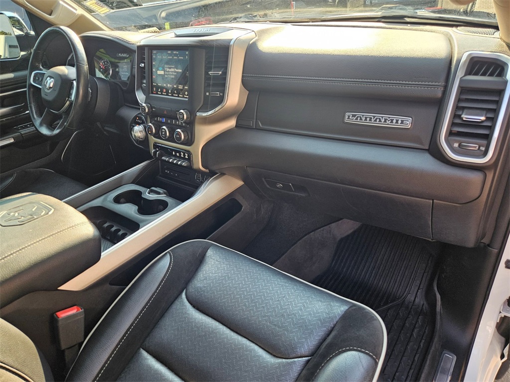 2019 Ram 1500 Laramie photo 19