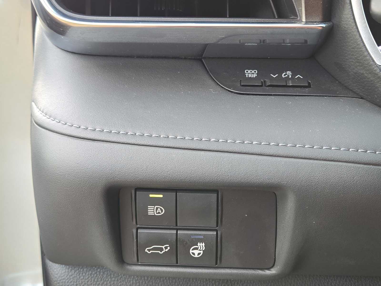 2022 Toyota Highlander Limited photo 25