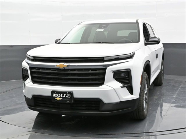 Used 2024 Chevrolet Traverse LS with VIN 1GNEREKS2RJ230015 for sale in Kansas City