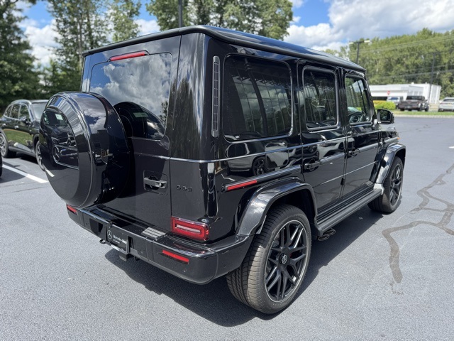 2025 Mercedes Benz G 63 AMG photo 2