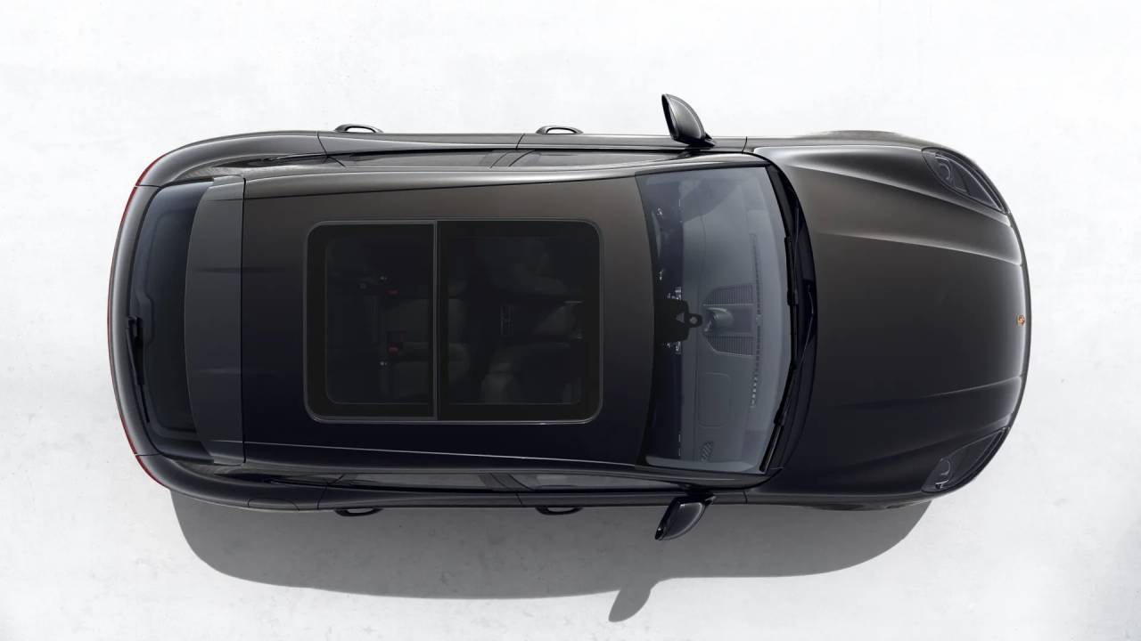 2026 Porsche Macan T photo 4