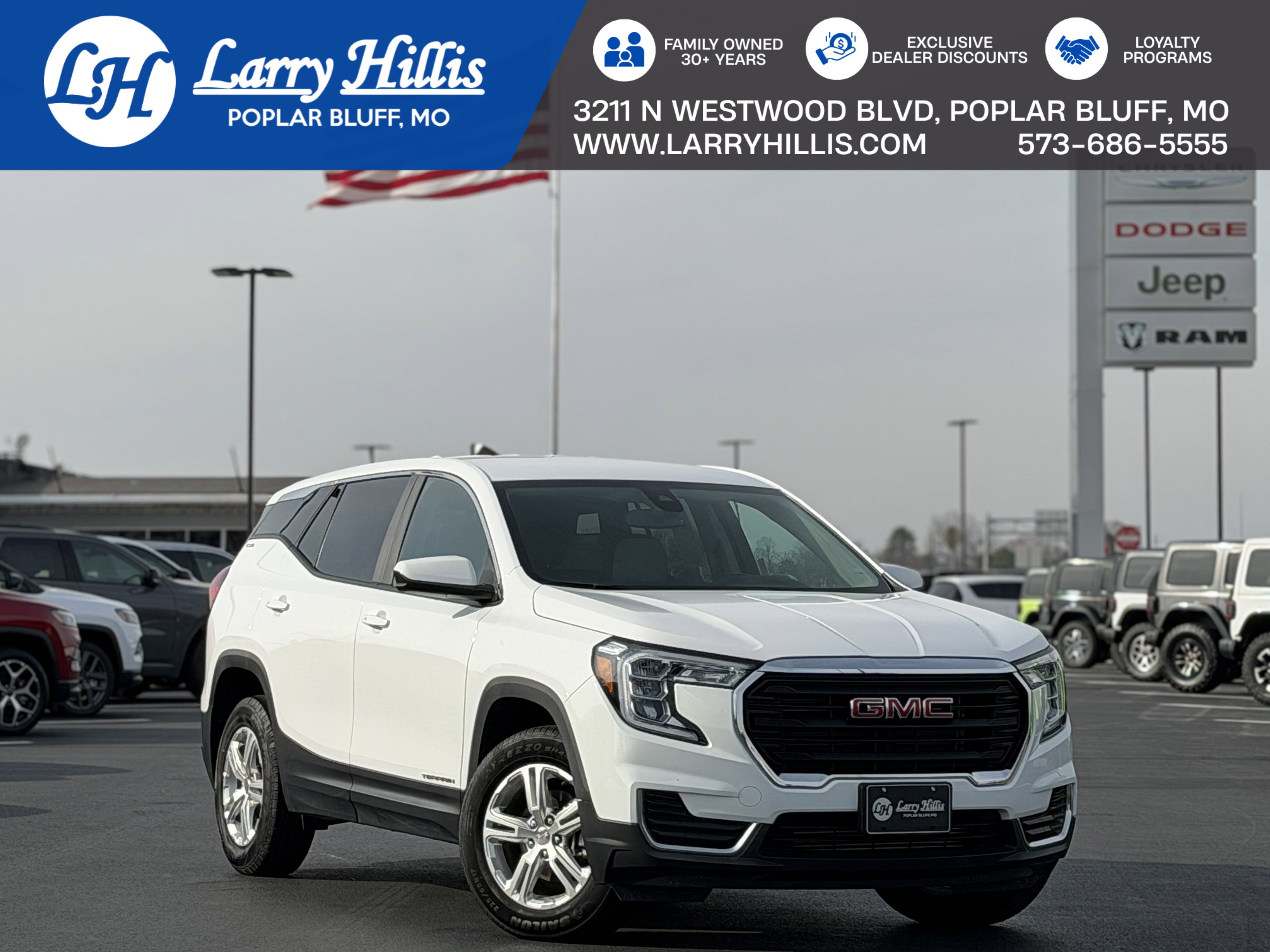 2024 GMC Terrain SLE's photo