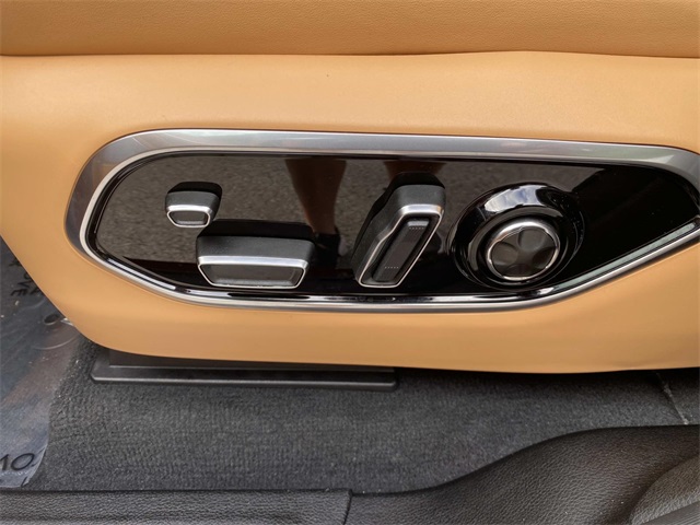 2025 Jeep Grand Cherokee L Summit Reserve photo 18