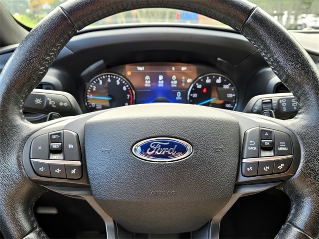 2020 Ford Explorer XLT photo 20