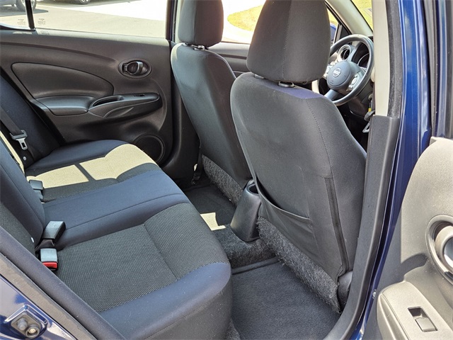 2012 Nissan Versa 1.6 SV photo 13