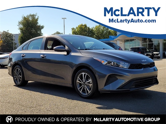 2023 Kia Forte LXS's photo