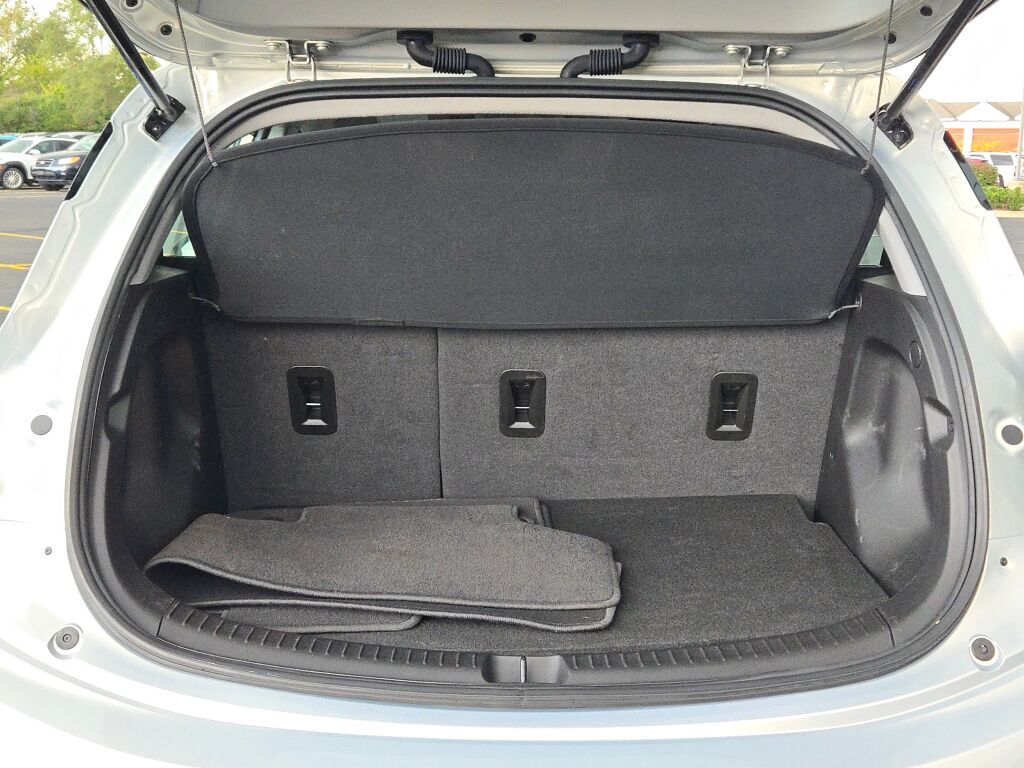 2023 Chevrolet Bolt EV 2LT photo 14