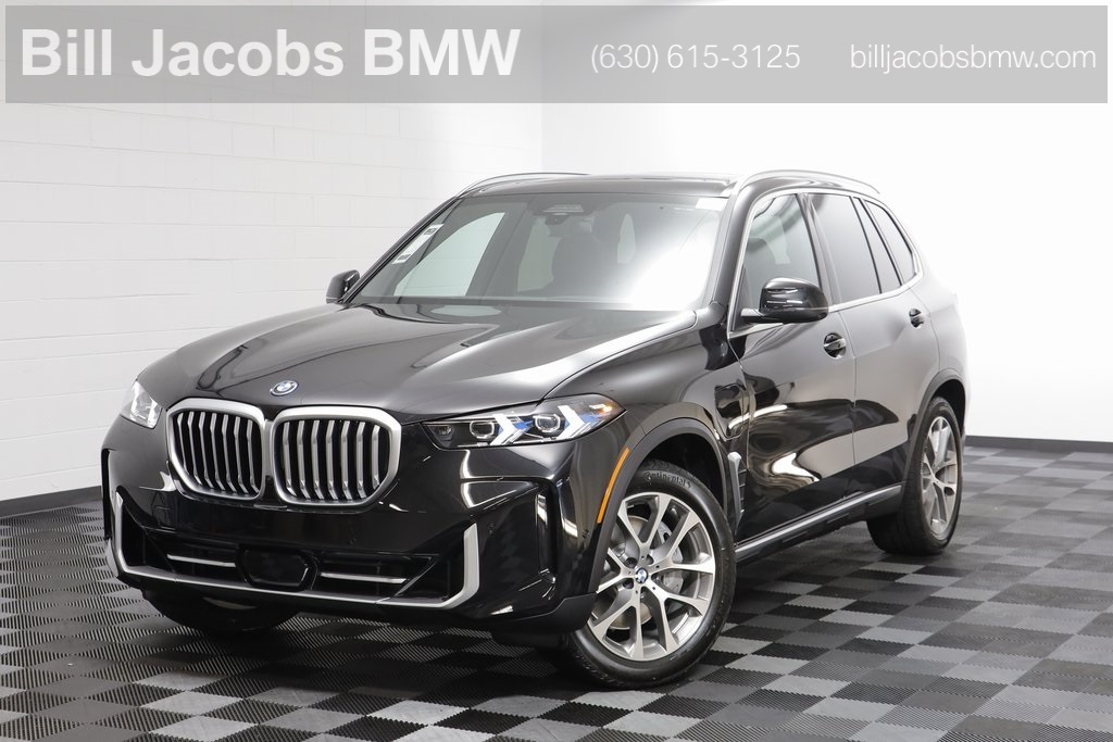 2026 BMW X5 50e's photo