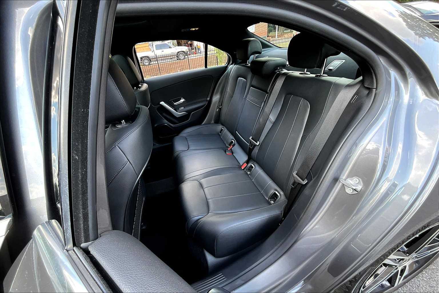 2022 Mercedes Benz A 220 photo 19